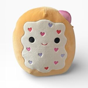 Squishmallows Danka the Toaster Pastry Valentine’s Edition